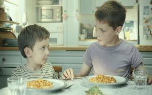 Adbreakanthems Heinz Baked Beanz – Little Brother tv advert ad music